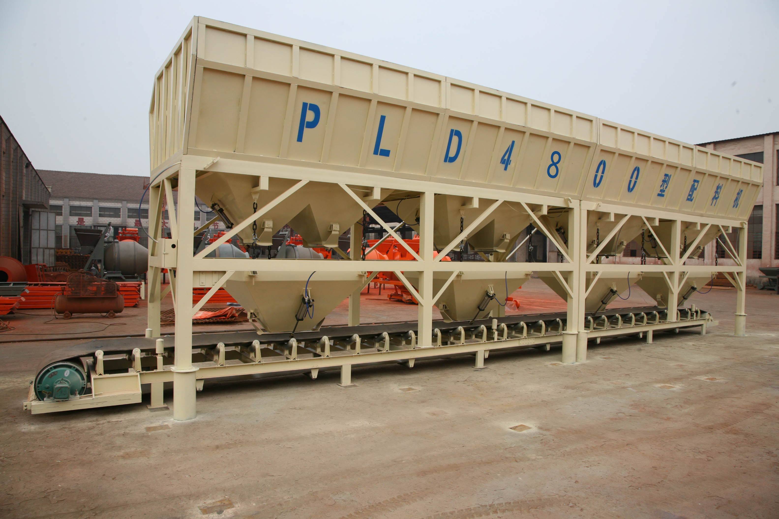 PLD4800混（hún）凝土配料機